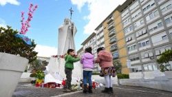 ITALY-VATICAN-RELIGION-POPE-HEALTH